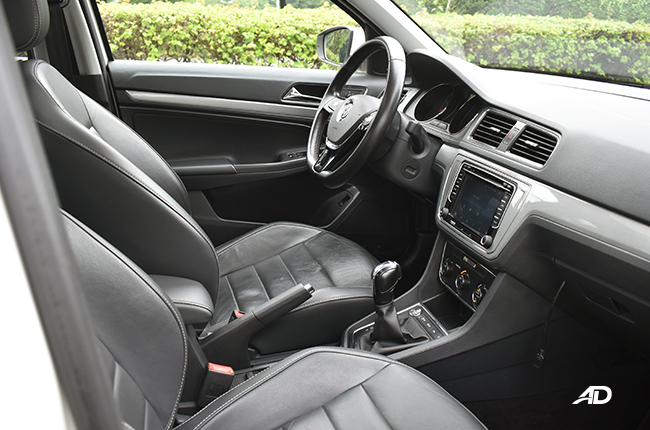 Volkswagen Lavida Club Edition interior front passenger seat