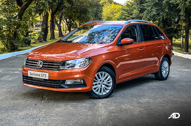 Volkswagen Santana GTS Exterior Front Quarter