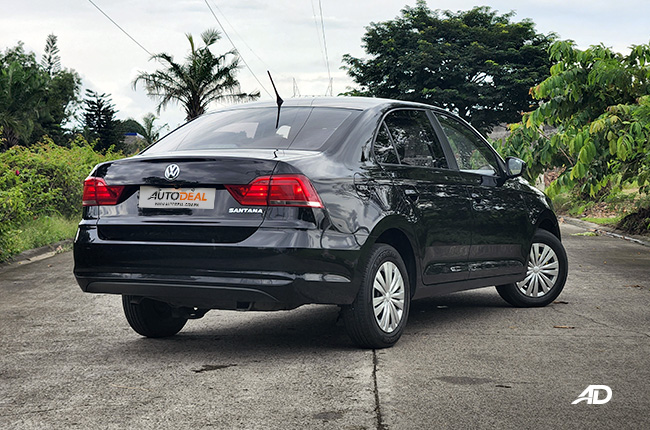 Volkswagen Santana rear quarter