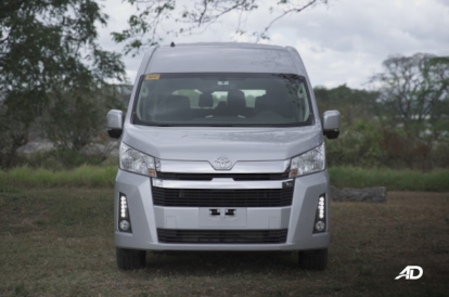 Toyota Hiace Gl Grandia Tourer 2019 Grandia Van Hiace Price List