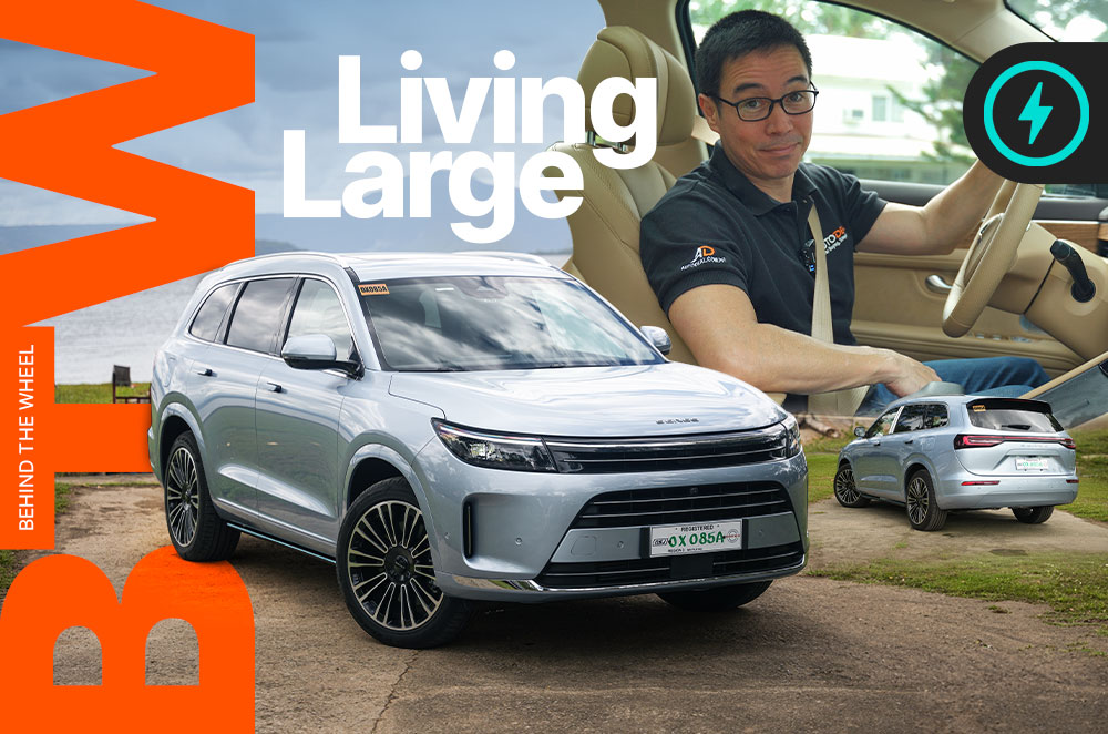 2025 SERES 7 RE-EV Premium Review | Living Large and Luxurious