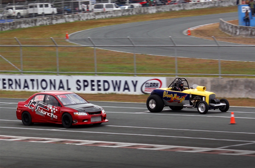 William Hand marks final victory in the season finale of the 2015 NDRC