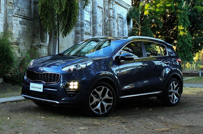 Exploring the rustic island of Negros with the all-new KIA Sportage