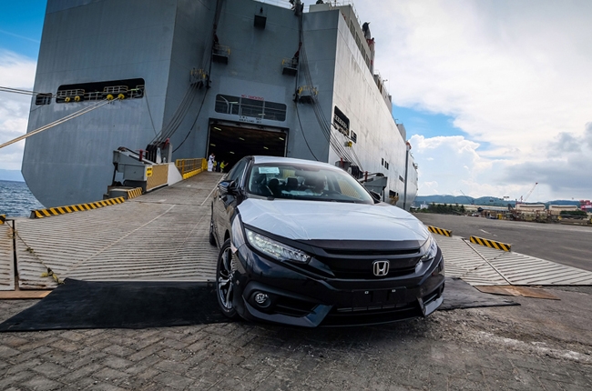 2016 Honda Civic arrives on Philippine soil