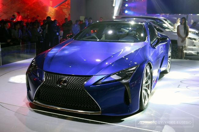 PIMS 2016: Lexus reveals flagship LC 500 coupe