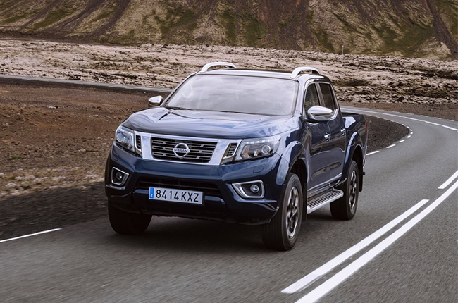 Nissan Navara Front quarter