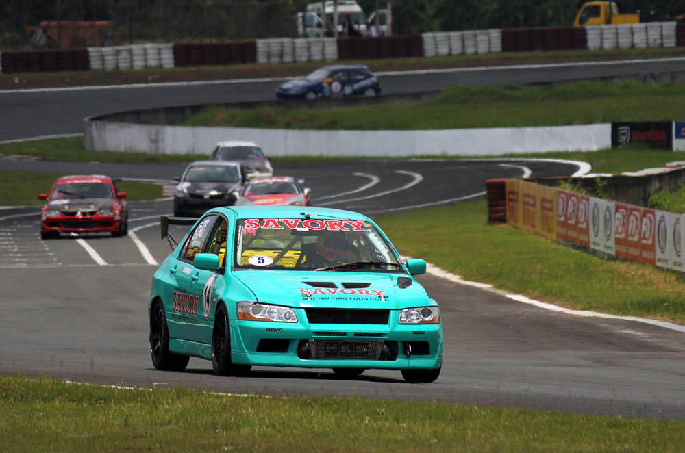 Dondon Portugal returns with a victory in the 2015 Yokohama Phil. GT Rd. 3