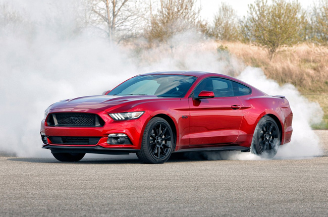 Ford to launch Mustang hybrid in 2020