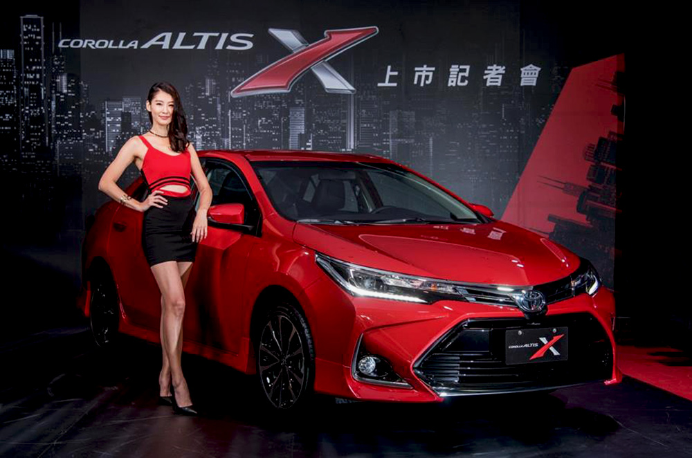 Toyota Corolla Altis X