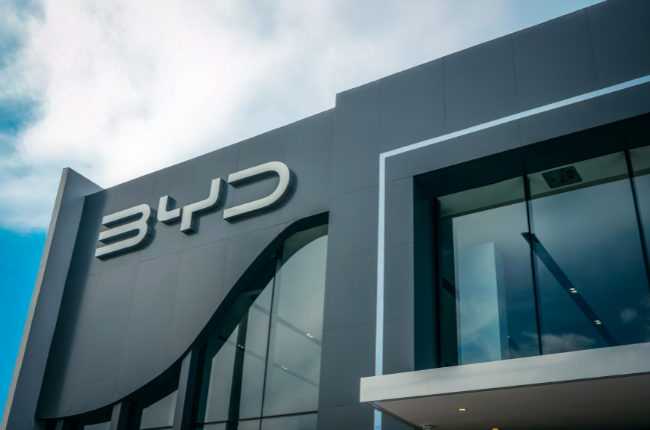BYD expands its dealership network to 29 and receives several local awards for its EV lineup.