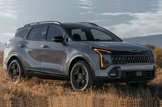 The 2026 Kia Sportage gets a new face and small price bump.