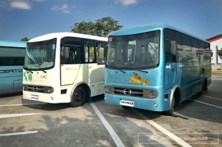 hino modern PUV