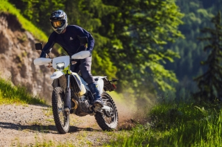 Husqvarna launches 2026 FE 350S and FE 501S dual-sports in global market