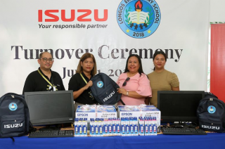 Isuzu Philippines gives ₱300,000 for mangrove rehabilitation and aids public school students in Alaminos.