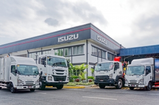 Isuzu Trucks Cover