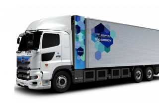 Japan now has its first mass-produced fuel cell heavy-duty truck with the launch of the Hino Profia Z FCV