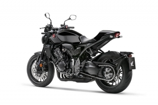 Take a look at the 2023 Honda CB1000R and CB1000R Black Edition