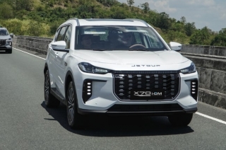 The 7-seater plug-in hybrid crossover SUV now comes at a lower price, offering long range and family-friendly features.