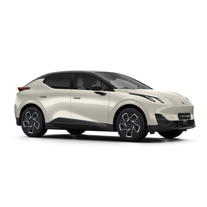 Lynk & Co 02- Palace Beige