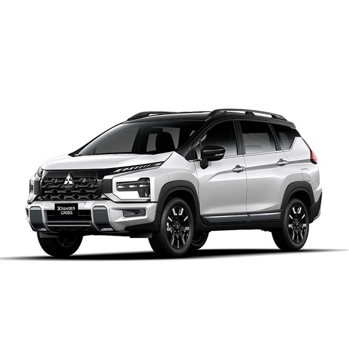Quartz White Pearl with Black Roof Mitsubishi Xpander Cross