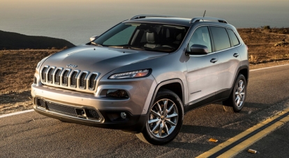 2018 Jeep Cherokee front quarter