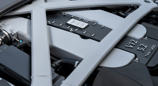 2018 Aston Martin DB11 Coupe engine