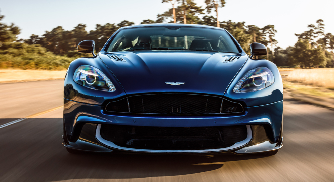 2018 Aston Martin Vanquish S front