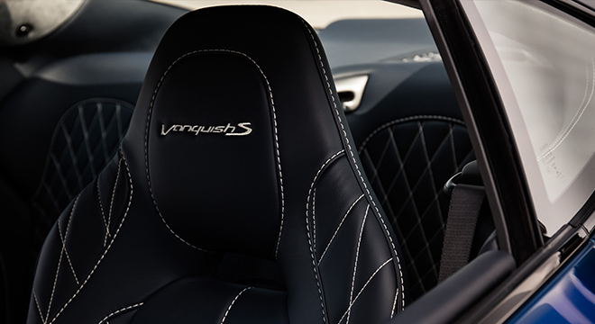 2018 Aston Martin Vanquish S seats