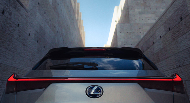 2019 Lexus UX Aero Stabilizing Blade Lights