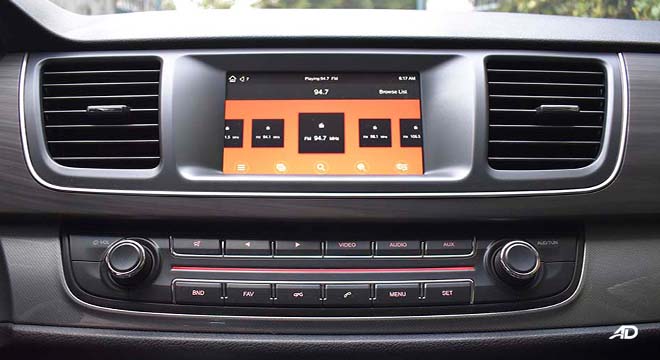 2019 Maxus G10 assist  infotainment system