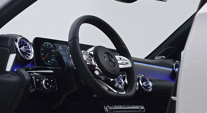 2019 Mercedes-Benz A-Class steering wheel