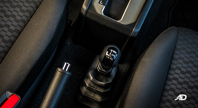 2019 Suzuki Jimny 4WD Control