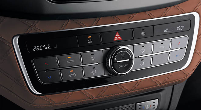 2020 SsangYong Rexton climate controls