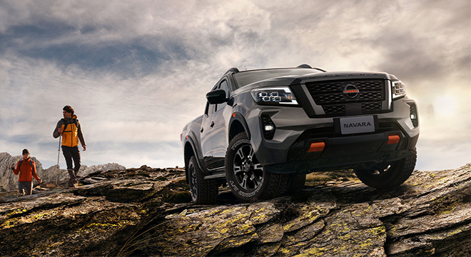 2021 Nissan Navara exterior shot