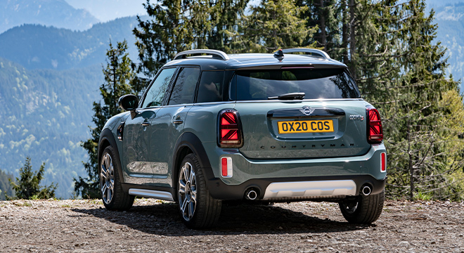 2022 Mini Cooper Countryman Exterior Rear Quarter 