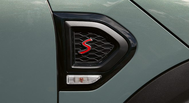 2022 Mini Cooper Countryman Exterior S Badge Side 