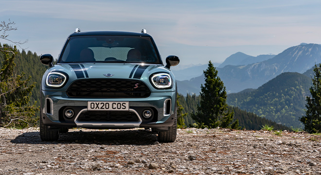 2022 Mini Cooper Countryman Front 