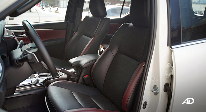 2022 Toyota Fortuner front row