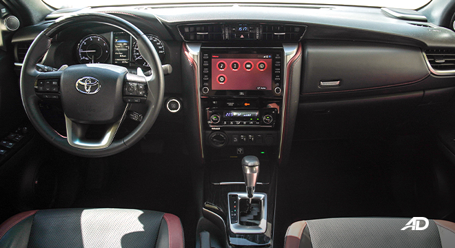 2022 Toyota Fortuner interior 