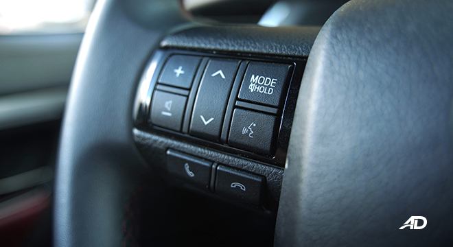 2022 Toyota Fortuner steering wheel controls