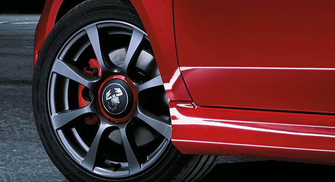 Abarth 595 2019 wheel