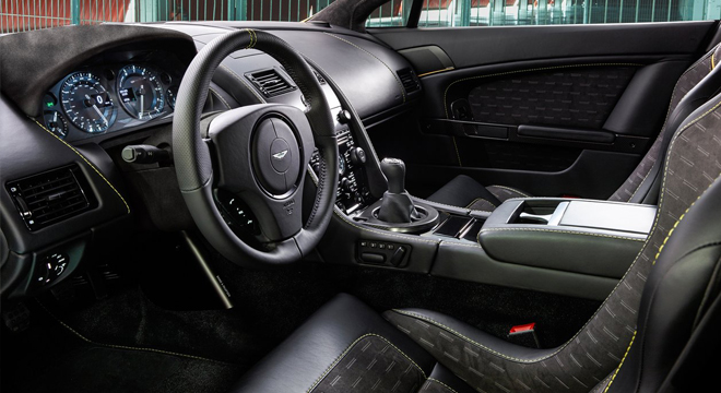 Aston Martin Vantage