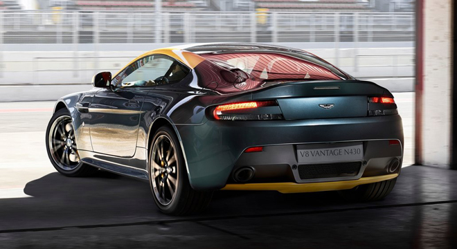 Aston Martin Vantage