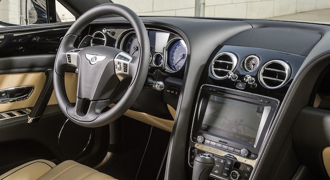 Bentley Flying Spur 2018 dashboard