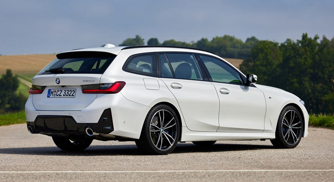 BMW 3 Series Touring Rear Quarter