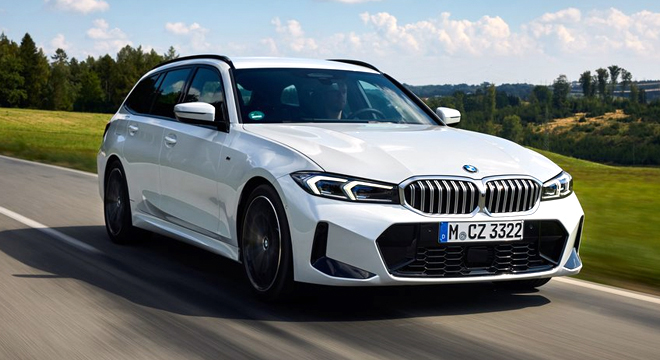 BMW 3 Series Touring Right Quarter