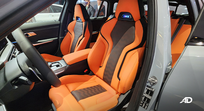 BMW M3 Competition xDrive Touring Front Seats