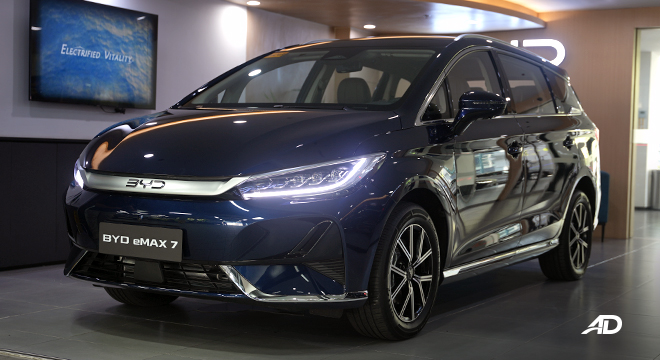 BYD eMAX 7