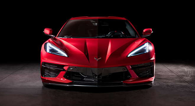 Chevrolet C8 3LT Front