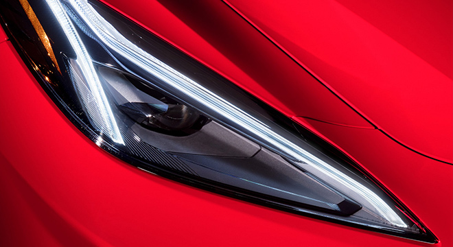 Chevrolet C8 3LT Headlight